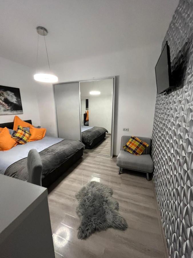 Central Studio Braşov Exteriör bild